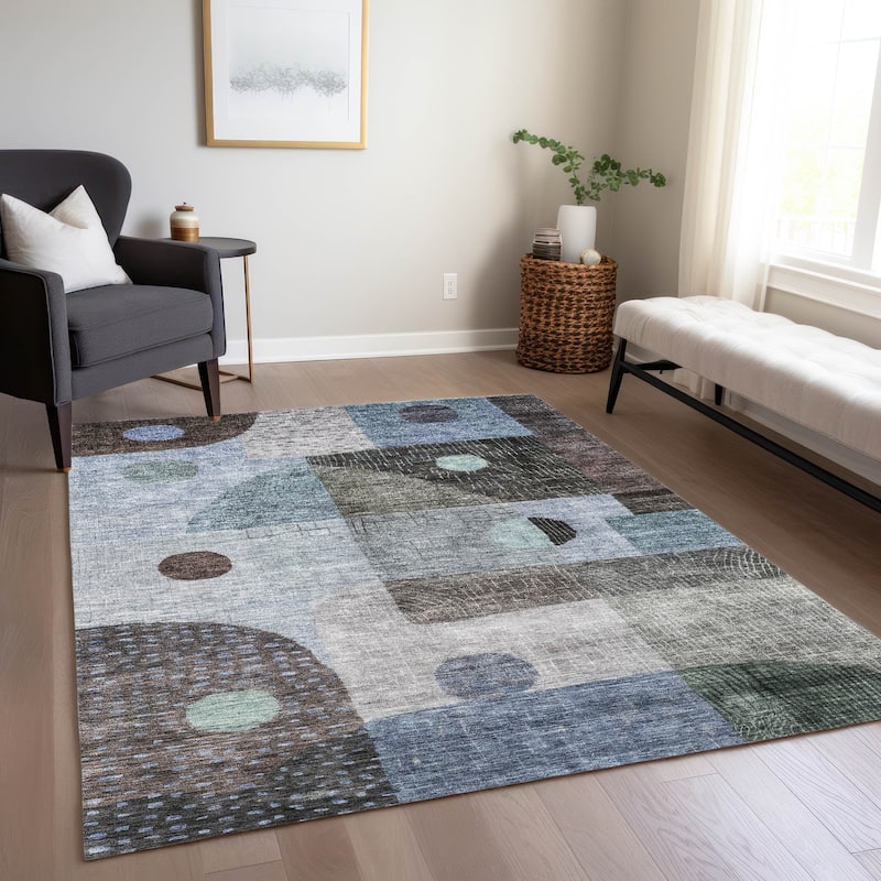 Machine Washable Indoor/ Outdoor Contemporary Geo Chantille Rug