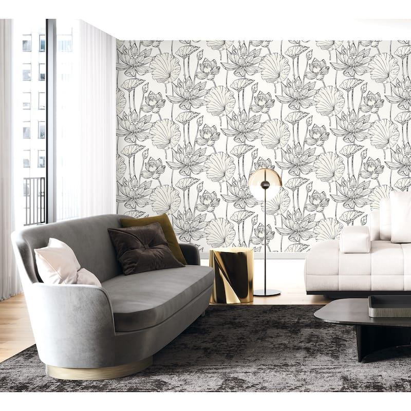 Seabrook Designs Viola Floral Non-Woven Unpasted Wallpaper