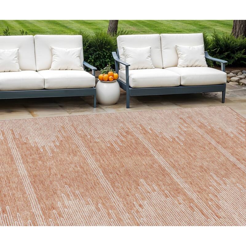 HomeRoots Abstract Transitional Rectangle Outdoor Rug - 9' X 12'
