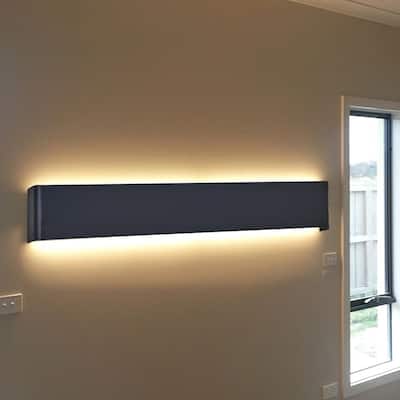Long Streak Led Wall Sconce 35 Inch Black