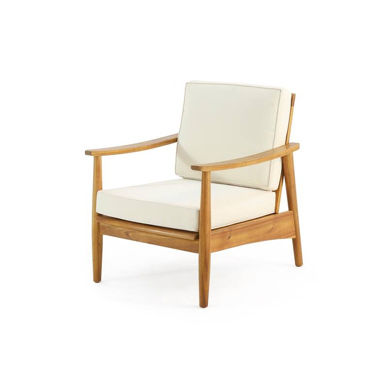 Club Chair, A Stylish and Comfortable Outdoor Seating