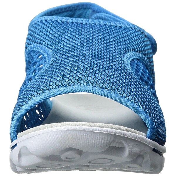 propet travel active