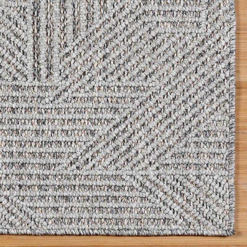 Gertmenian Malini Polypropylene Modern Abstract High-Low Area Rug Collection