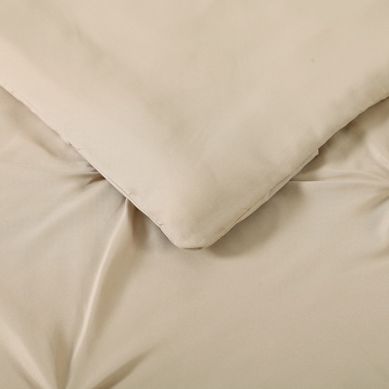 Truly Soft Pinch Pleat Solid 3-piece Microfiber Comforter Set
