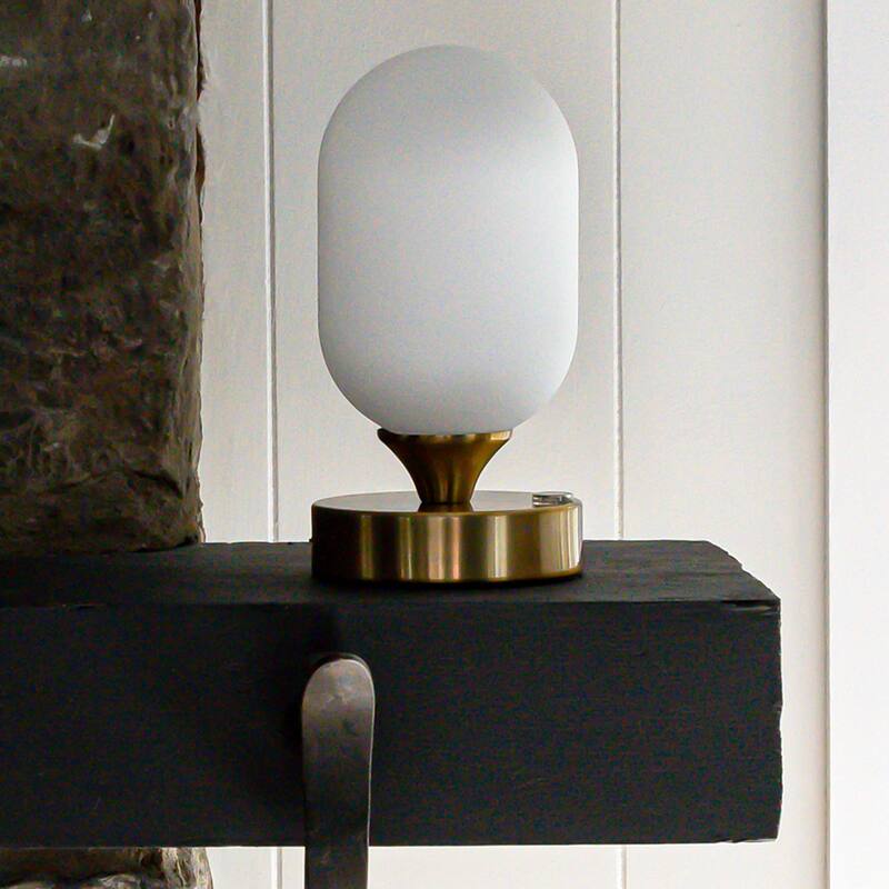 Owen 8" Bohemian Farmhouse Iron Wireless Rechargeable Integrated LED Table Lamp, Oil Rubbed Bronze/White by JONATHAN Y