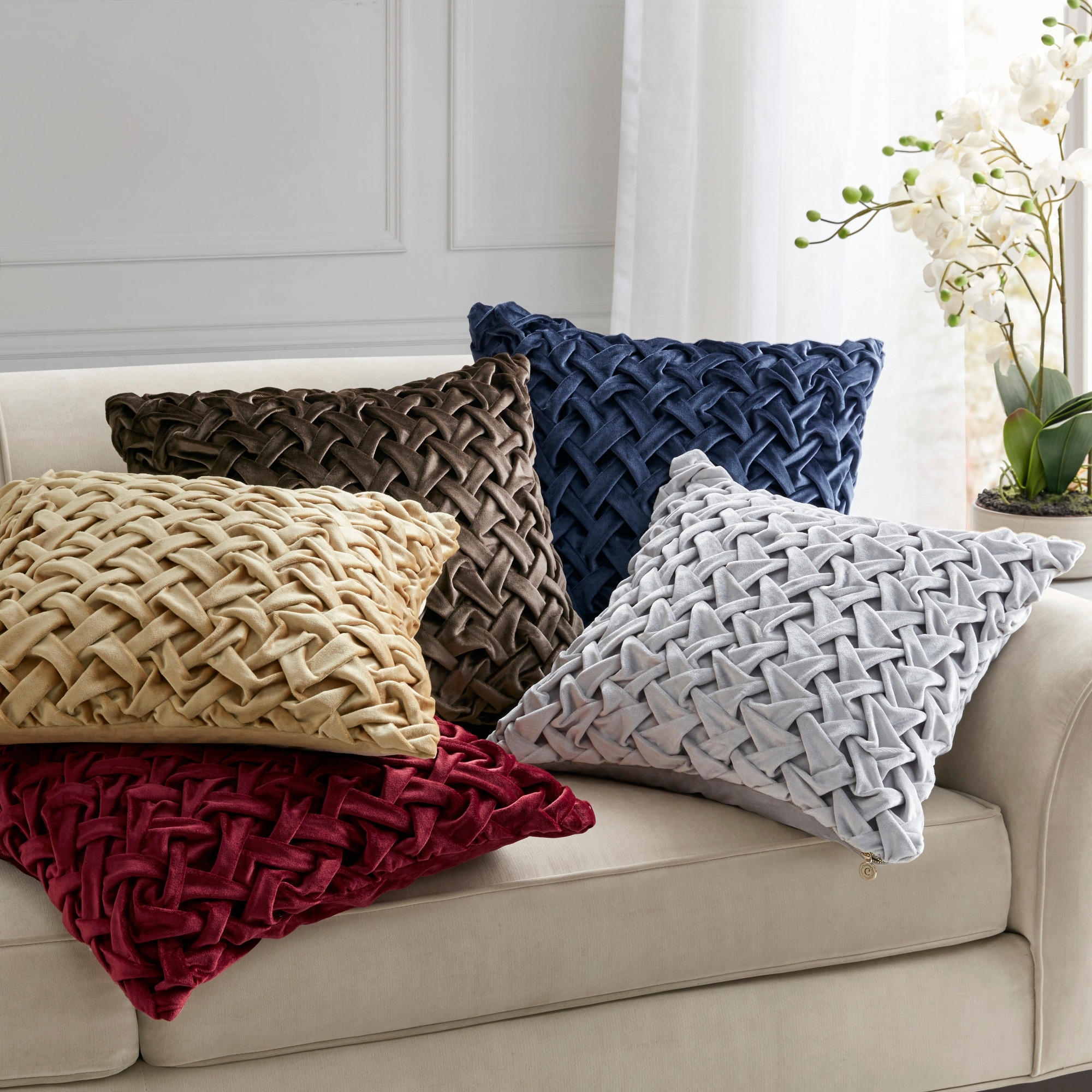 Croscill top bed pillows