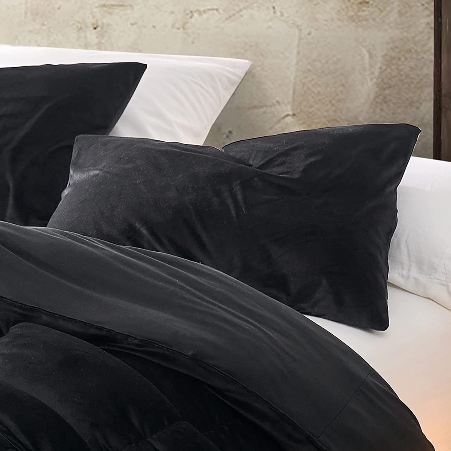 Black pillow sham online