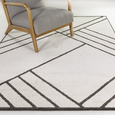 Cicely Modern Geometric Area Rug