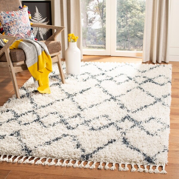Safavieh Pro Lux Shag Verene Moroccan Tassel 2-inch Thick Rug. Opens flyout.