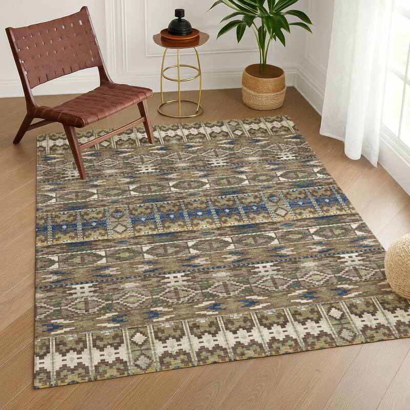 Machine Washable Indoor/ Outdoor Global Haswell Chantille Rug