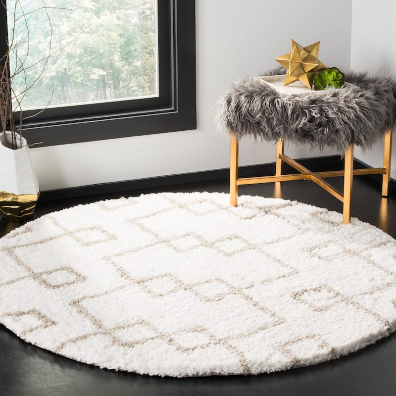SAFAVIEH Handmade Toronto Shag Welmoet Polyester Rug