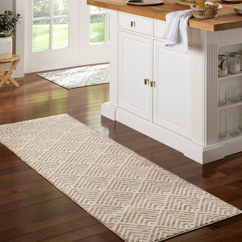 TOWN & COUNTRY EVERYDAY Walker Modern Stripe Everwash Washable Multi-Use Non-Slip Backing Decorative Rug - 2' x 6' - Beige - Runner
