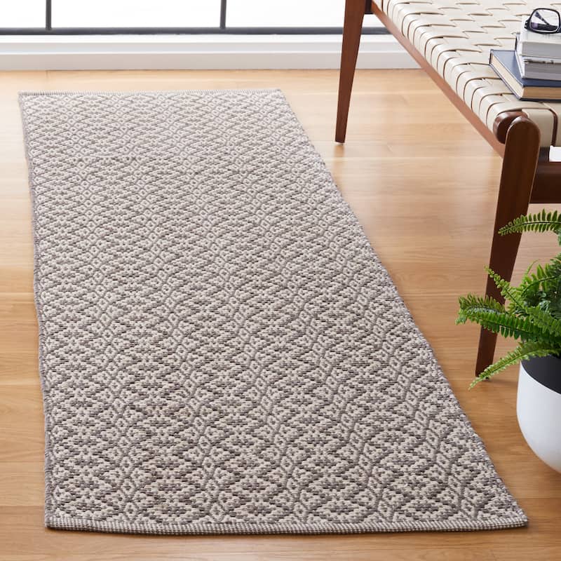 SAFAVIEH Handmade Flatweave Montauk Anky Casual Cotton Rug - 2'3" x 5' - Ivory/Grey