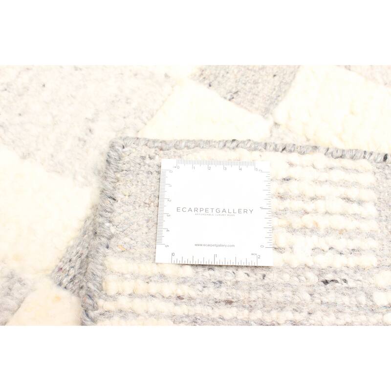 ECARPETGALLERY Hand-knotted Tangier Cream Wool Rug - 5'0 x 8'1