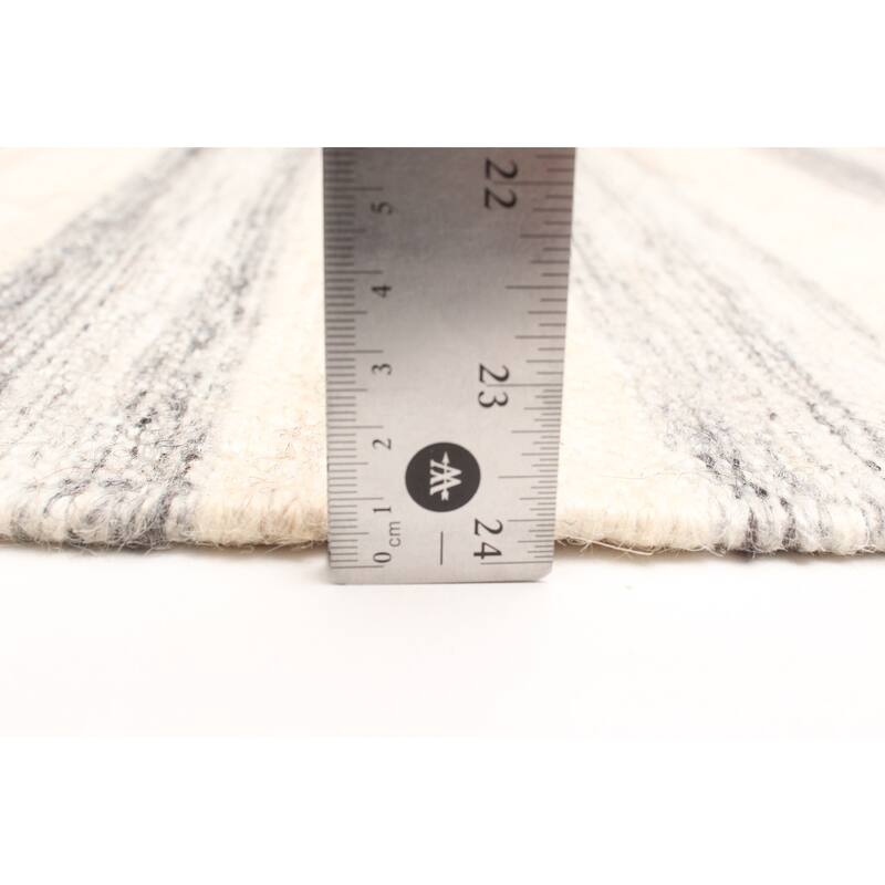 ECARPETGALLERY Flat-Weave Ankara FW Cream Wool Kilim - 5'7 x 7'7