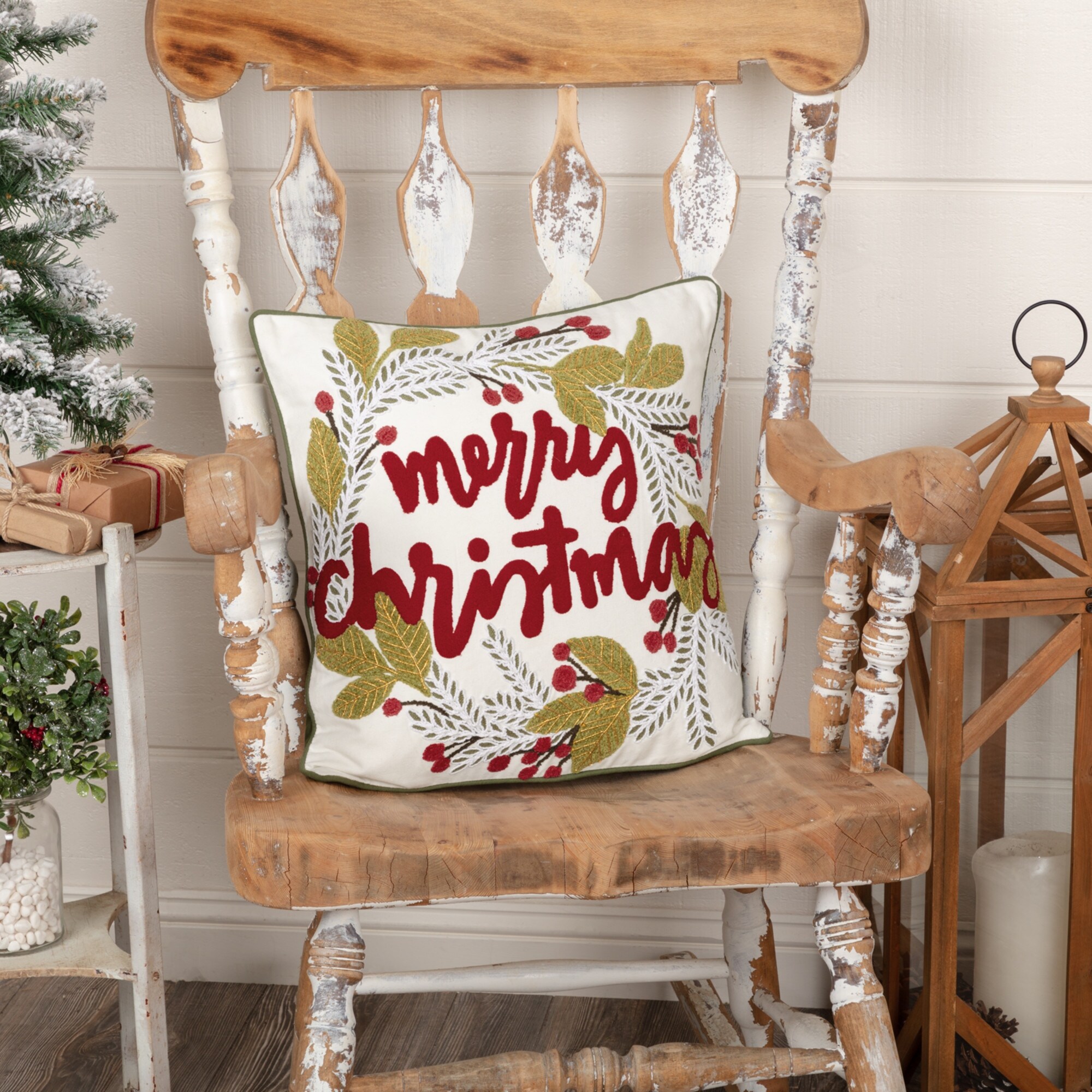 Shop Merry Christmas Wreath Pillow 18x18 Overstock 28722547