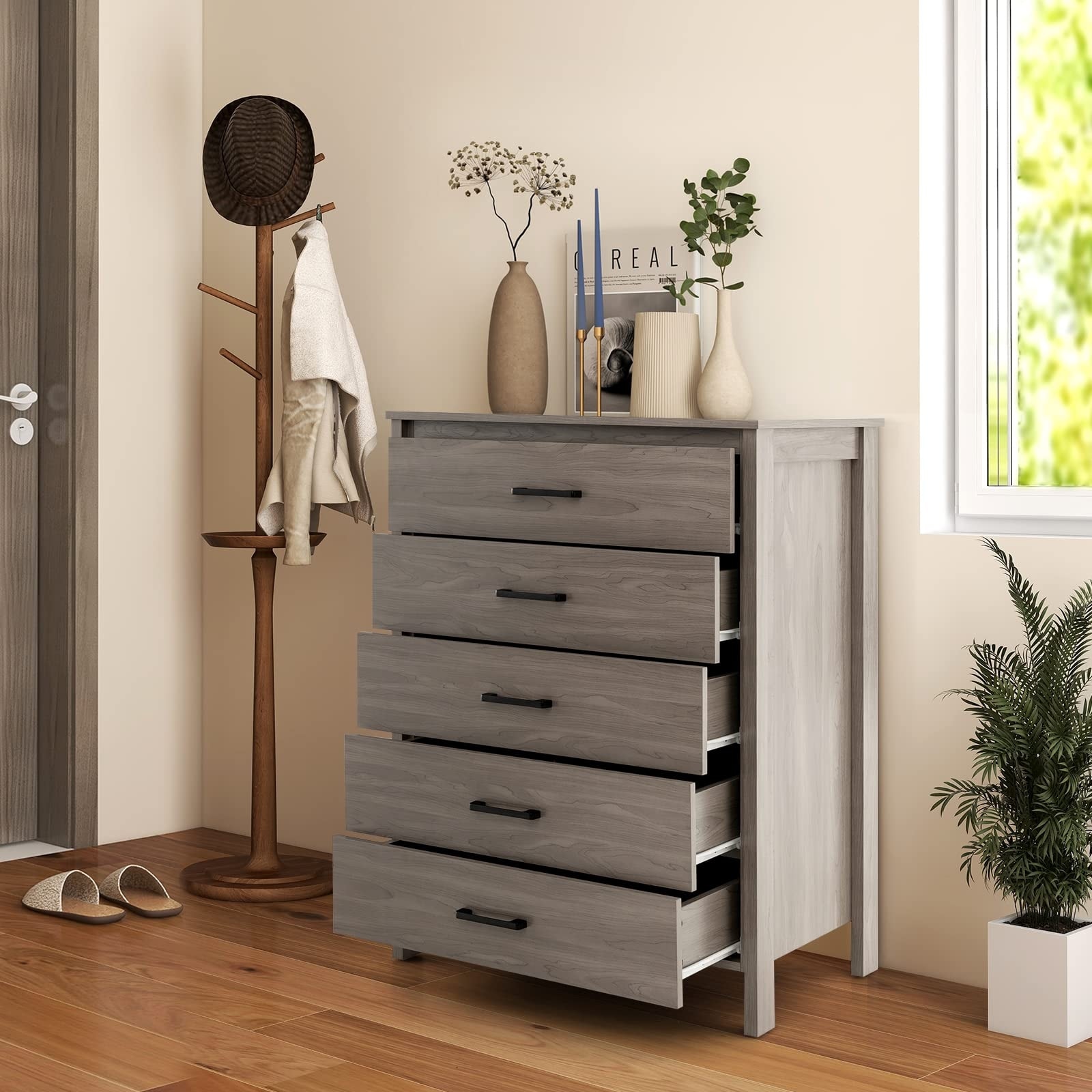 Small outlet metal dresser