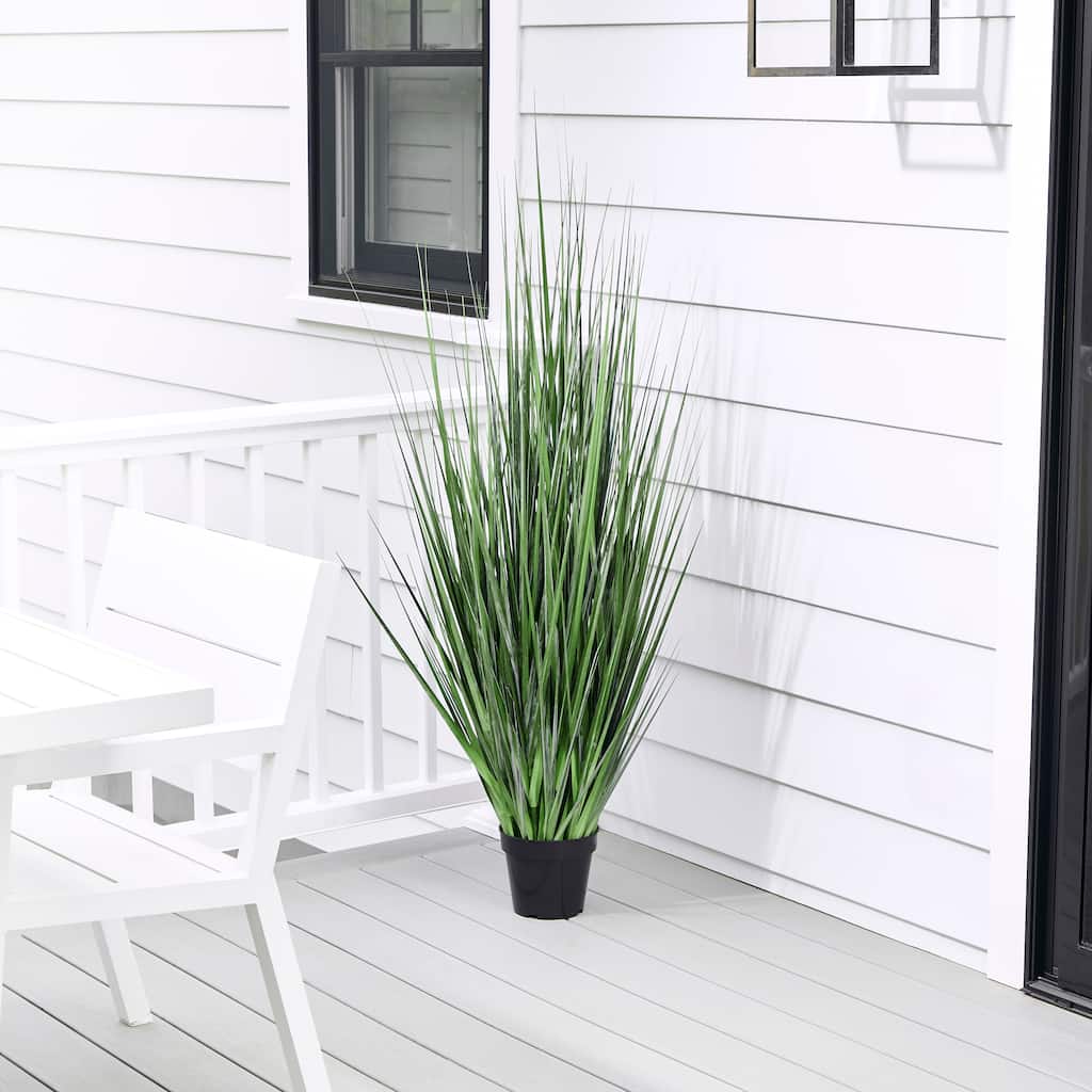 60" UV Potted Agave Grass