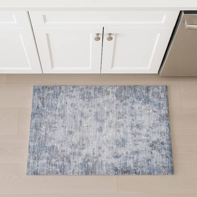 Machine Washable Indoor/ Outdoor Vintage Traditional Chantille Rug
