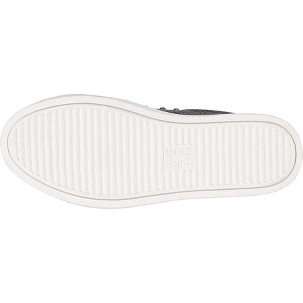 naturalizer cairo sneaker