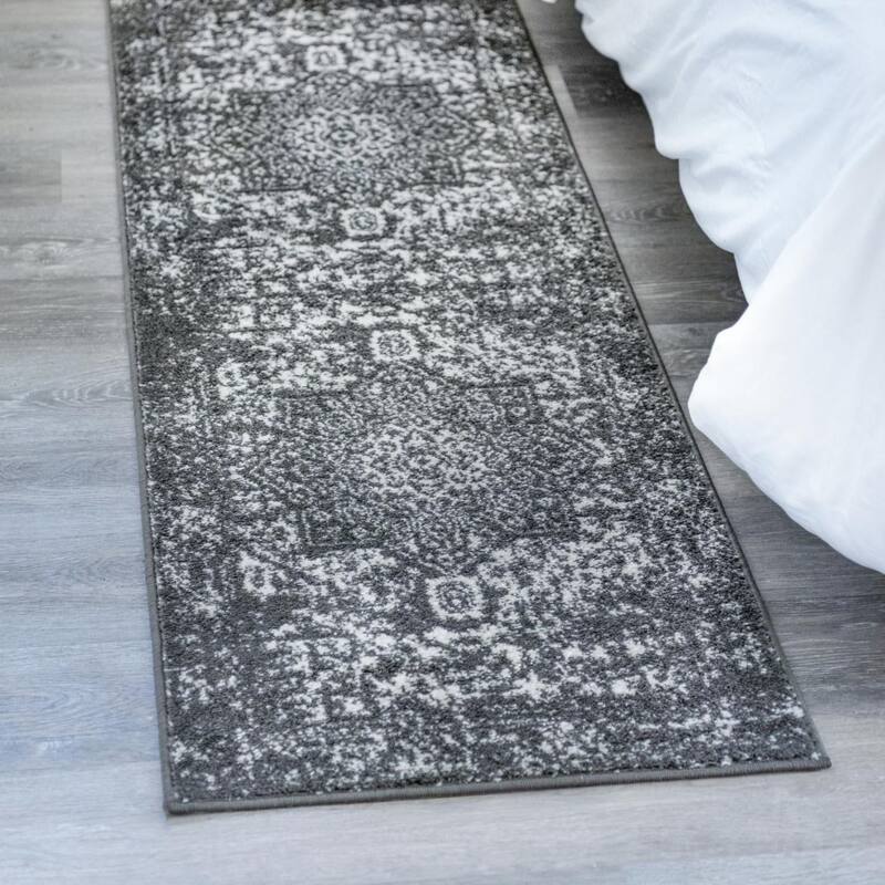 Traditional Brenda Collection Area Rug - Dark Gray - 2'x8'