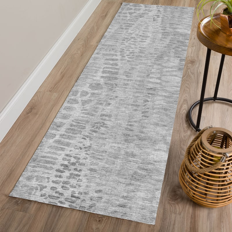 Machine Washable Indoor/ Outdoor Modern Imprints Chantille Rug