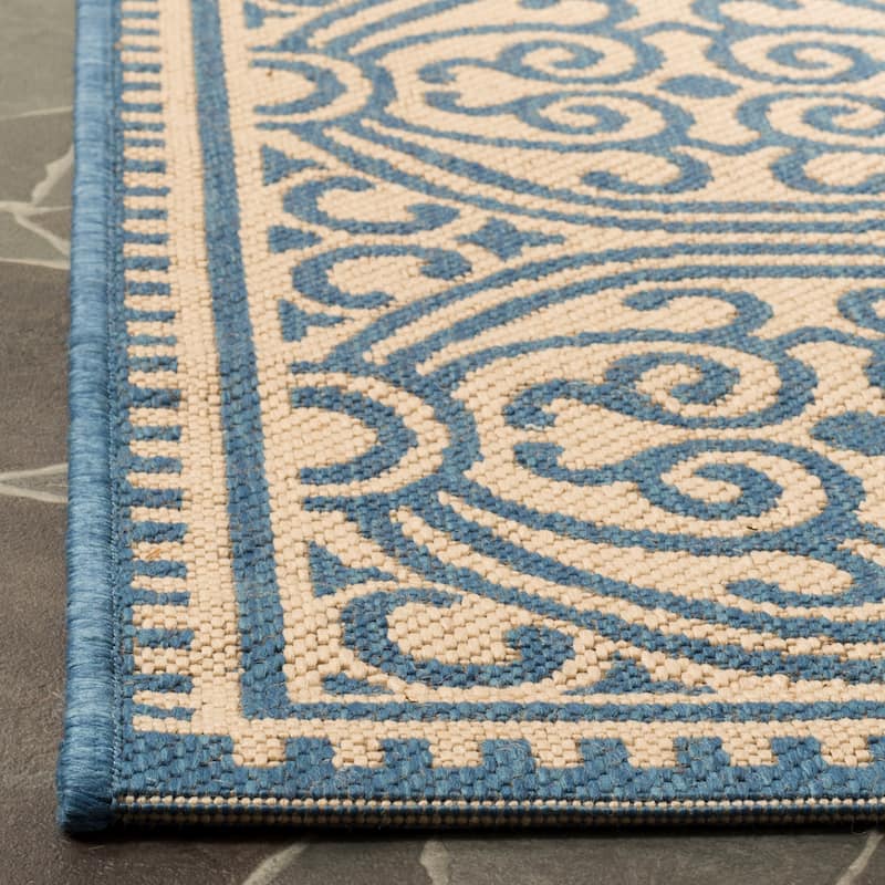 SAFAVIEH Linden Myriame Indoor/ Outdoor Waterproof Patio Backyard Rug