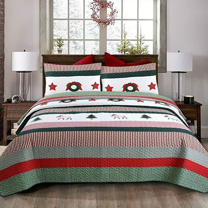 Cozy Line Christmas Wreath 3-Piece Quilt Bedding Set