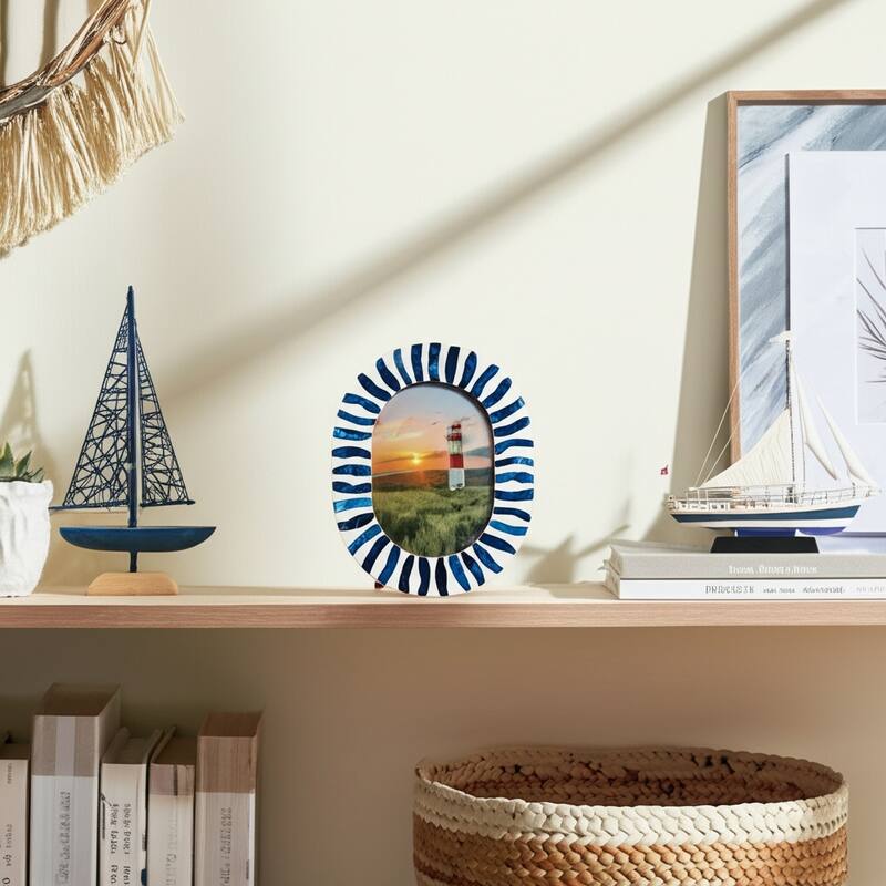 Resin Oval Picture Frames Bold Striped Design for Wall Decor Accent