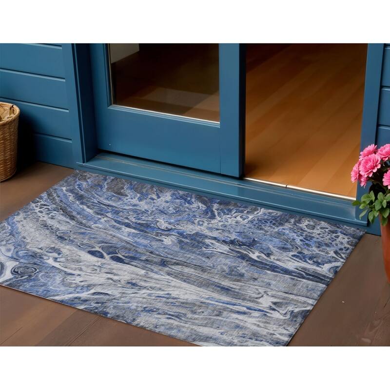 HomeRoots Abstract Contemporary Rectangle Outdoor Rug - 3' x 5'