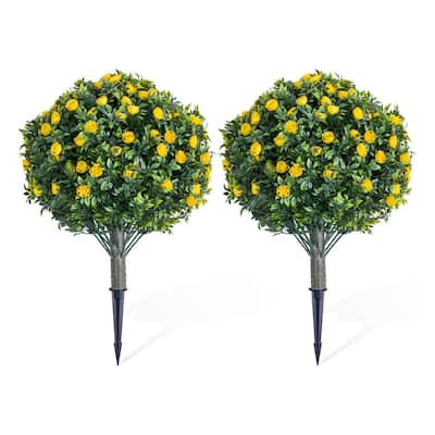 Set of 2/4 Artificial Topiary Ball Trees with Metal Stakes with Rose Flowers