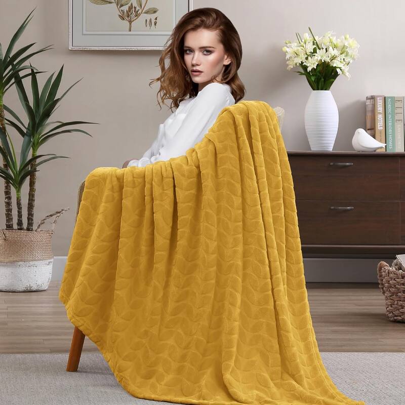 Walensee Fleece Throw Blanket Soft and Lightweight for Couch, Sofa, Bed and Lounge Chair, 50"x60"