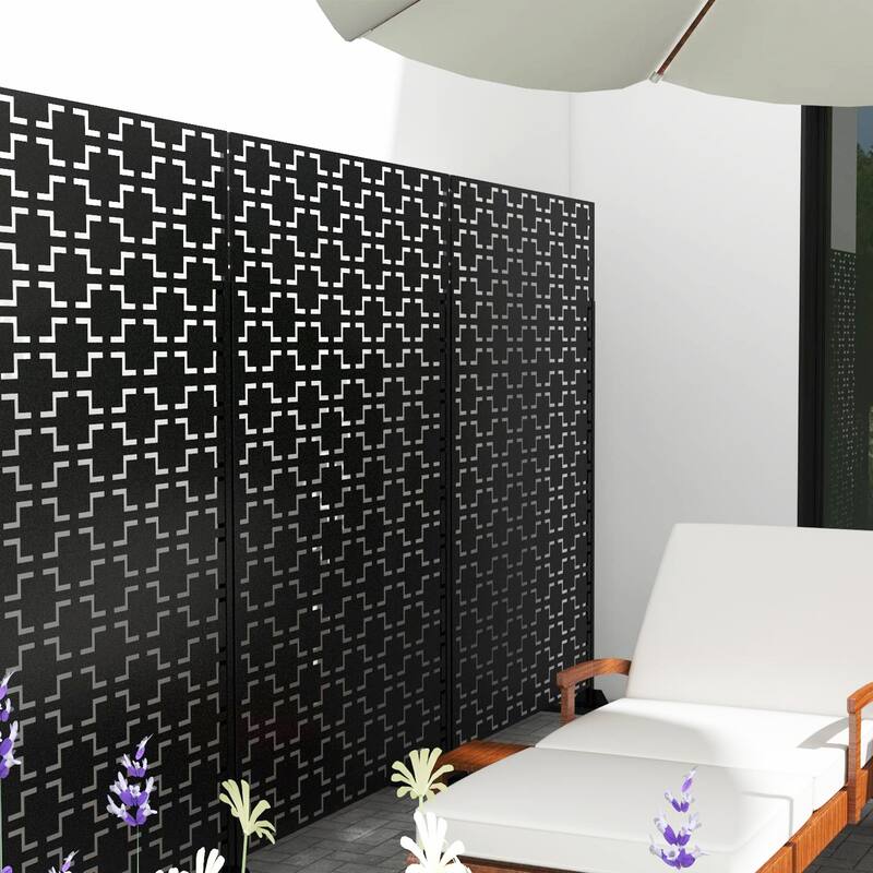 Outdoor Free Standing Metal Privacy Screen