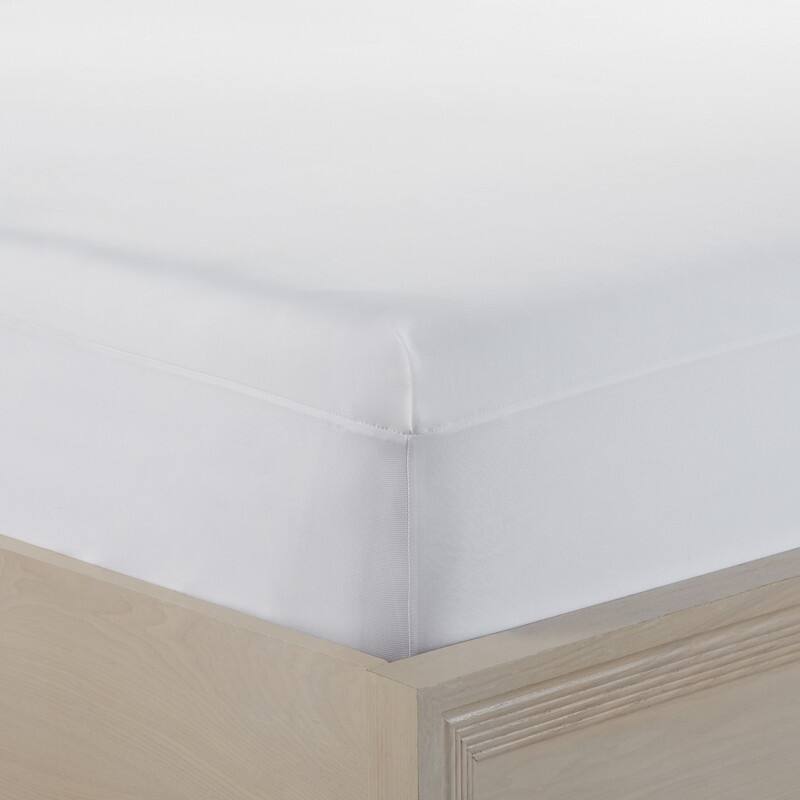 Serta Power Chill Mattress Protector - White
