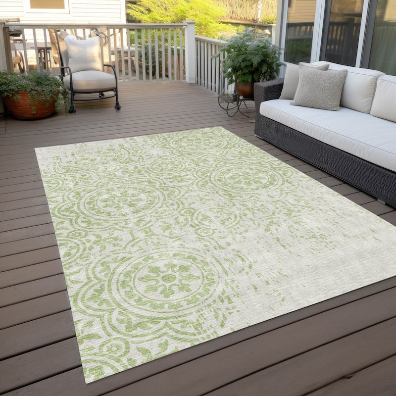 Machine Washable Indoor/ Outdoor Chantille Vintage Suzani Rug