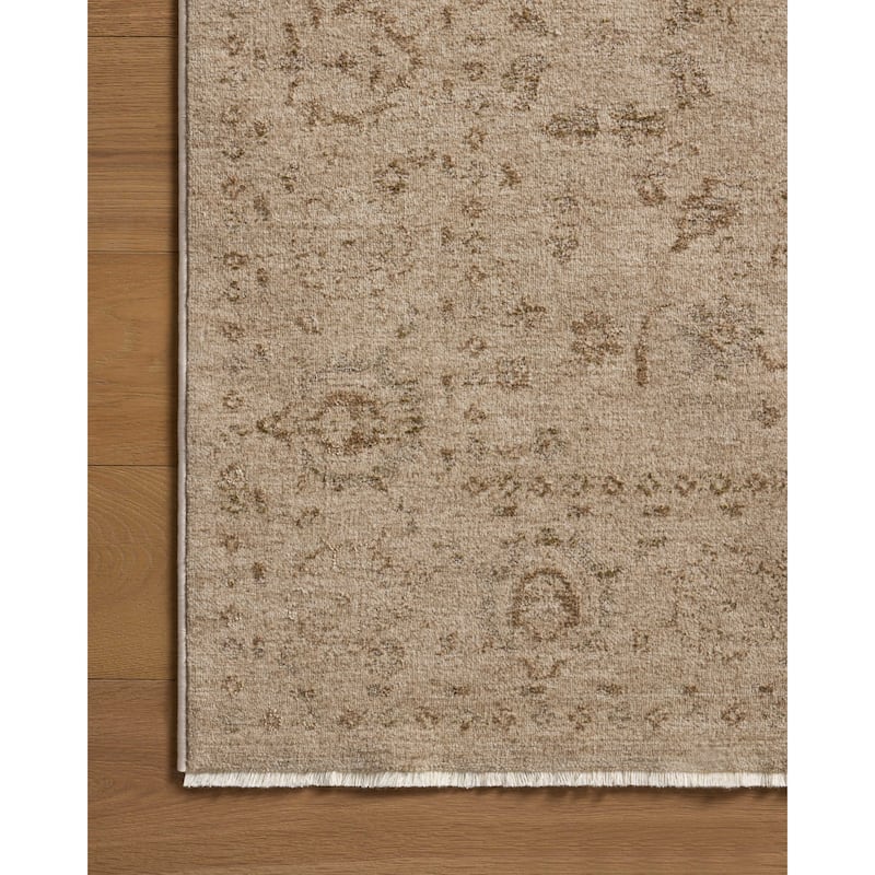 Alexander Home Halden Traditional Area Rug
