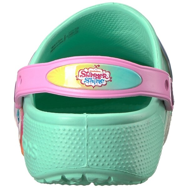 crocs shine