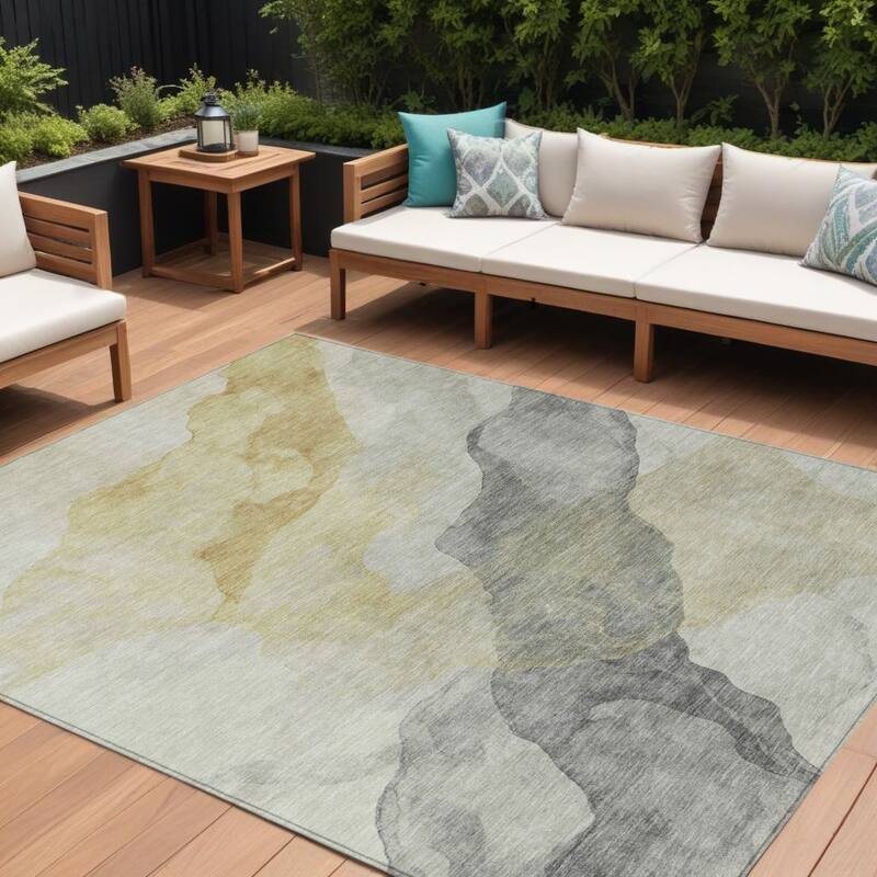 HomeRoots Abstract Transitional Rectangle Outdoor Rug - 9' X 12'