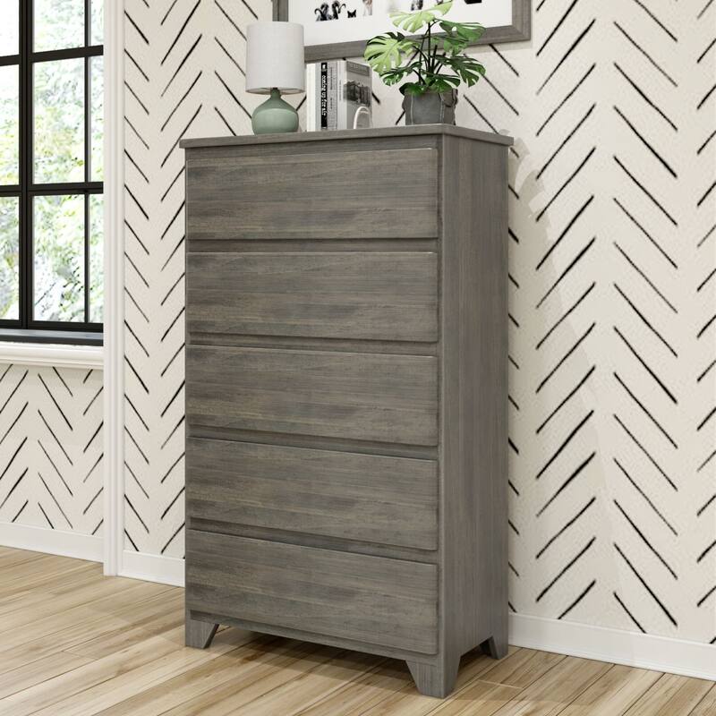 Max and Lily Farmhouse 5 Drawer Dresser - Driftwood