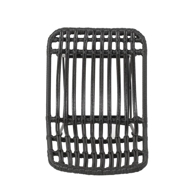 Stylish and Comfortable Outdoor Dining Chair