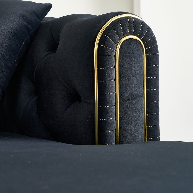 66.9''Velvet Chaise Lounge,Luxury Modern Chaise Furniture,Tufted Back With 2pcs Toss Pillows