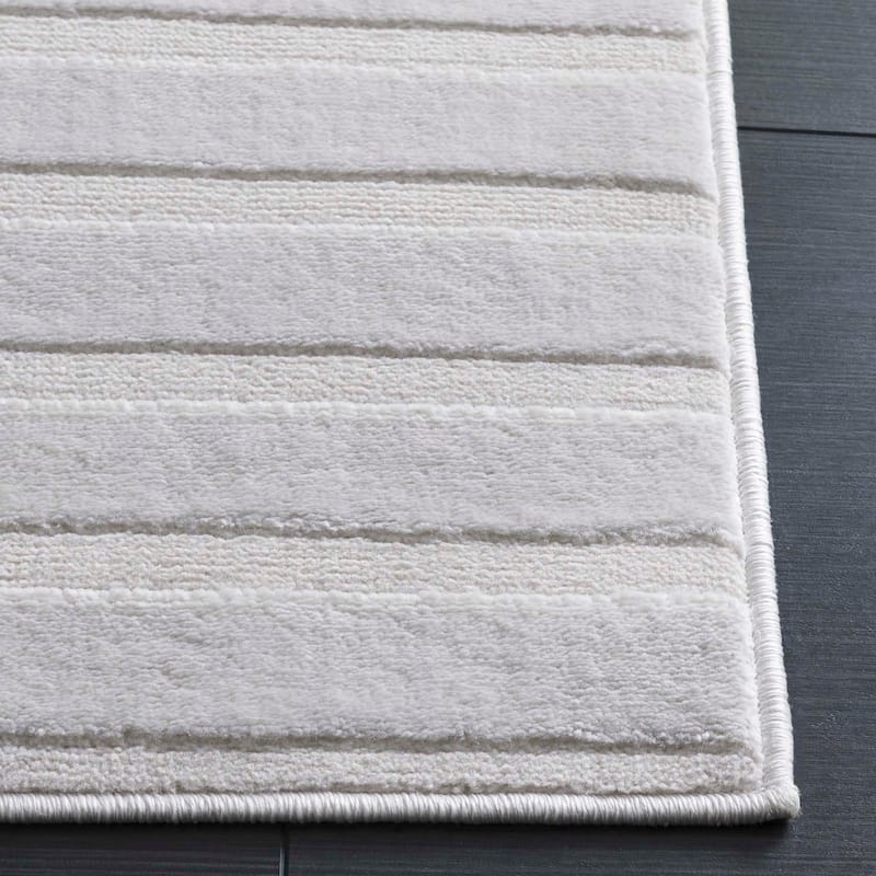 SAFAVIEH Saylor Suhair Modern & Contemporary Rug