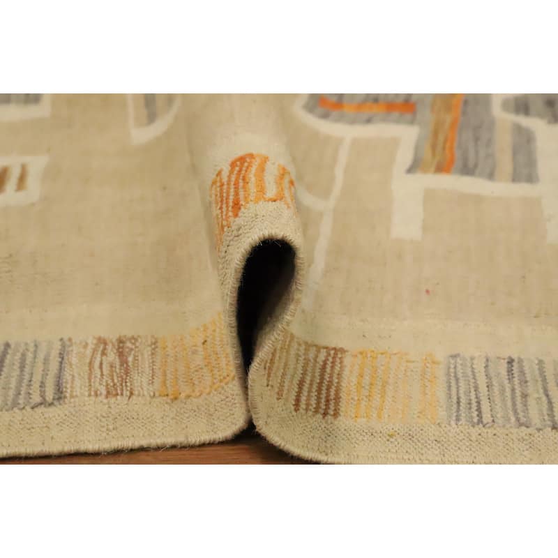 Hand Woven Oriental 100% Wool Carpet Southwestern Tribal Beige & Ivories Kilim Area Rug - 5' 9'' X 3' 10''