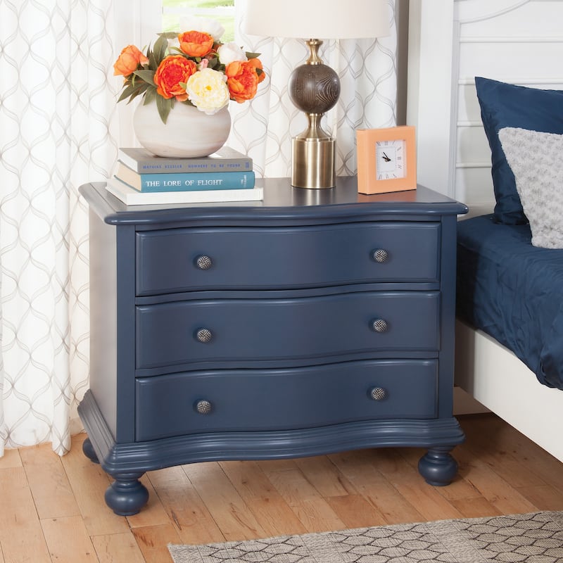 Roanoke 3-drawer Bachelor Chest