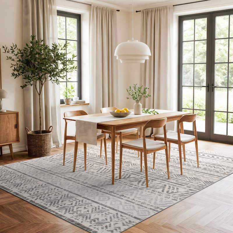 The Curated Nomad Midtown Geometric Distressed Bohemian Rug