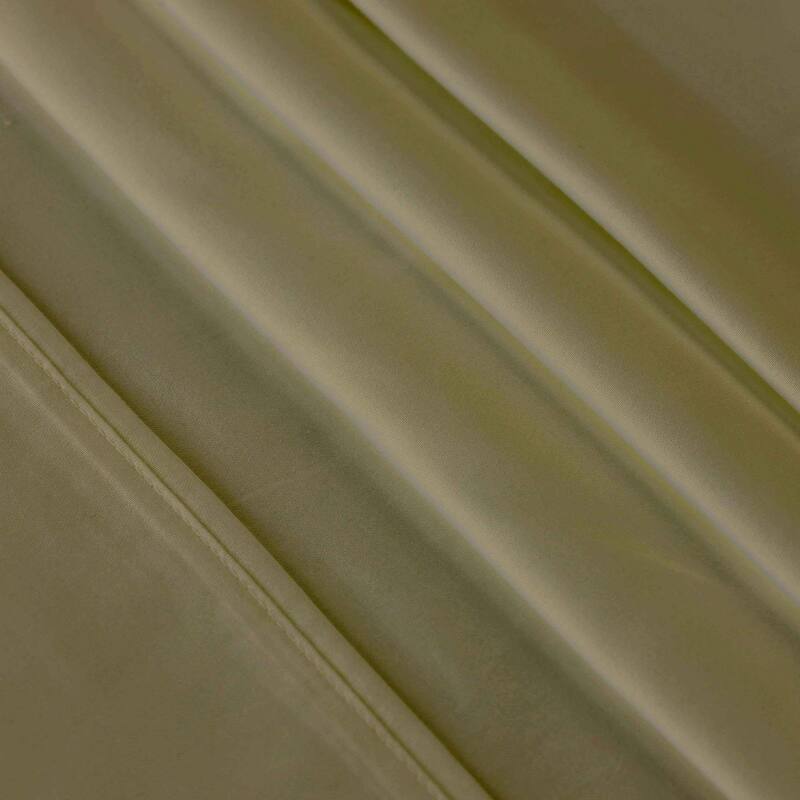 Superior Egyptian Cotton 300 Thread Count Solid Bed Sheet Set