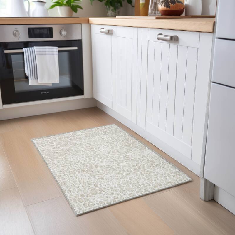 Machine Washable Indoor/ Outdoor Chantille Animal Print Rug
