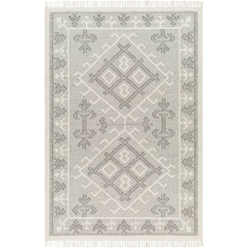 Aryanna Traditional Area Rug