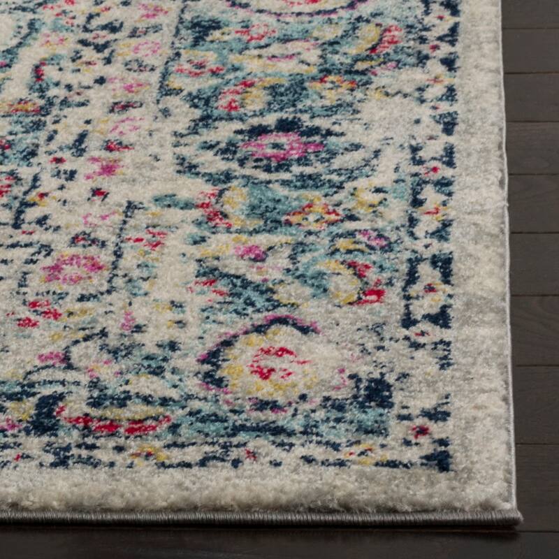 SAFAVIEH Madison Lorayne Vintage Boho Oriental Medallion Rug