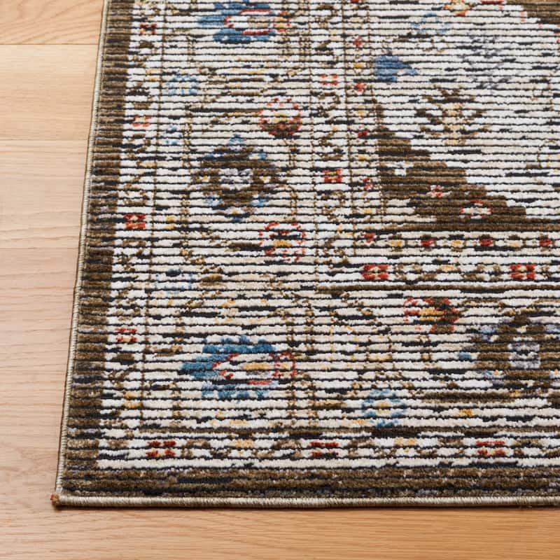 SAFAVIEH Sierra Evalena Oriental Rug